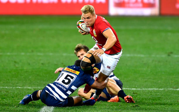 CAPE TOWN, SOUTH AFRICA - JULY 17: Duhan van der Merwe of The British & Irish Lions and Dan du Plessis and Sergeal Petersen of the Stormers during the Tour match between DHL Stormers and British and Irish Lions at Cape Town Stadium on July 17, 2021 in Cape Town, South Africa. (Photo by Ashley Vlotman/Gallo Images/Getty Images)