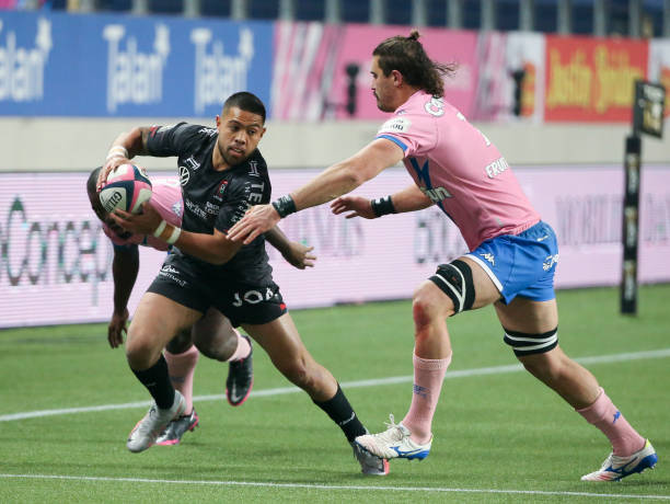PARIS, FRANCE - DECEMBER 6: Duncan Paia'aua of RC Toulon, Gerbrandt Grobler of Stade Francais during the Top 14 match between Stade Francais and RC Toulon at Stade Jean Bouin on December 6, 2020 in Paris, France. (Photo by John Berry/Getty Images)