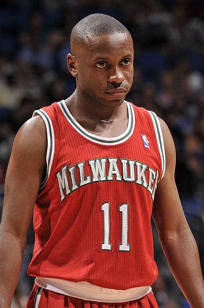 Earl Boykins File Photos Photos and Images | Getty Images
