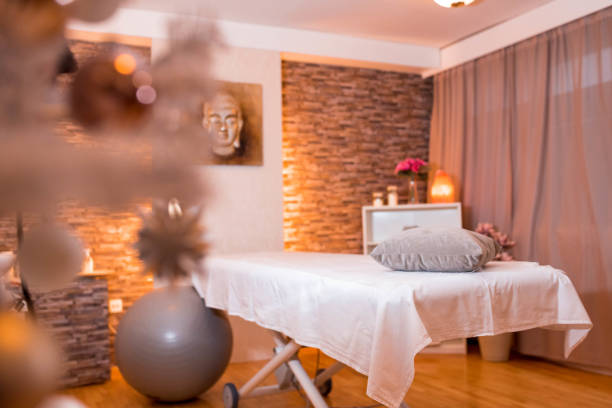 empty massage room in a beauty spa - massage house stock pictures, royalty-free photos & images