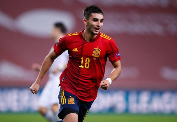 Ferran Torres of Spain celebrates his team's fifth goal during the UEFA Nations League group stage match between Spain and Germany at Estadio de La...