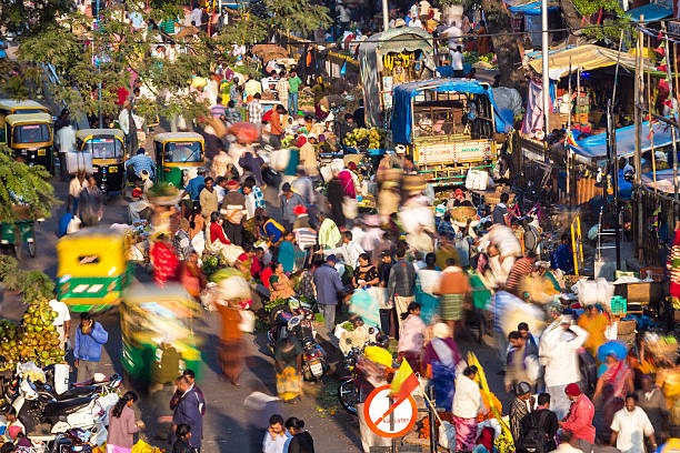 flower market, k.r. market, bangalore, india - population india stock-fotos und bilder