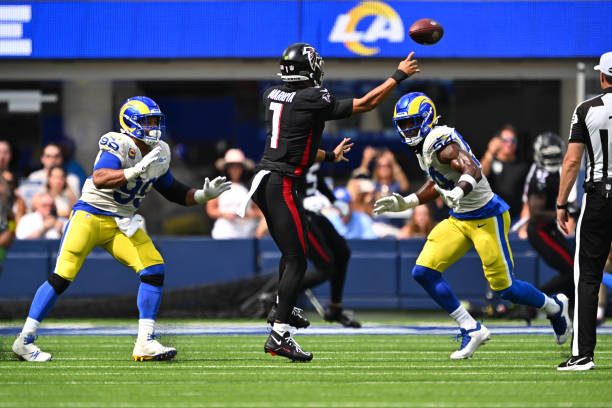 Atlanta Falcons Marcus Mariota in action, throws the football vs. Los Angeles Rams at SoFi Stadium Inglewood, CA 9/18/2022 CREDIT: John W. McDonough