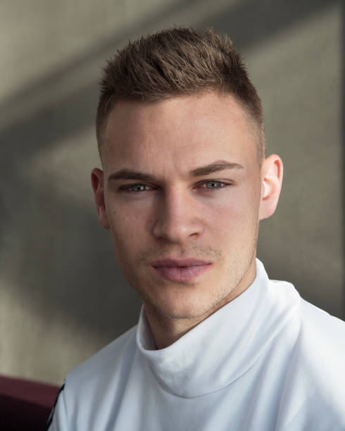 Seconda Maglia FC Bayern München Joshua Kimmich Seconda Maglia FC Bayern München Joshua Kimmich