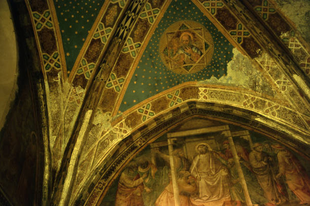 Frescoes in the Sala Verde, Farmacia di Santa Maria Novella, Via della Scala.
