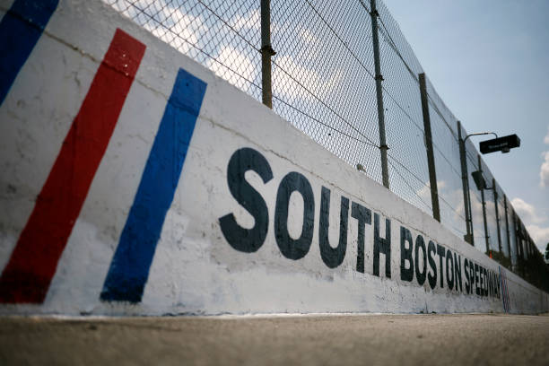 VA: Superstar Racing Experience - South Boston Speedway