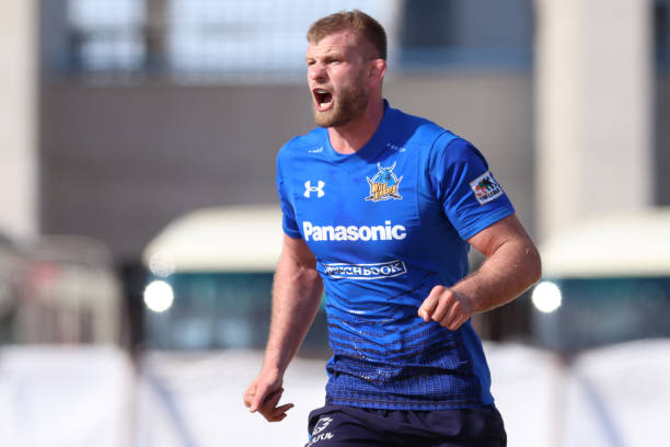 OSAKA, JAPAN - MARCH 14: George Kruis of Panasonic Wild Knights in action during the Top League match between NTT DoCoMo Red Hurricanes and Panasonic Wild Knights at Yanmar Field Nagai on March 14, 2021 in Osaka, Japan. (Photo by Buddhika Weerasinghe/Getty Images)