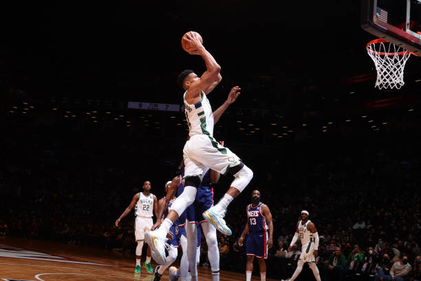 Giannis Antetokounmpo of the Milwaukee Bucks drives to the basket during the game against the Brooklyn Nets on January 7, 2022 at Barclays Center in...