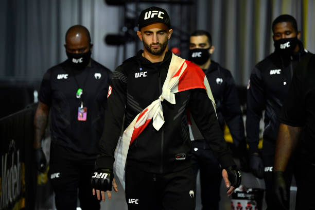 Giga Chikadze of Georgia prepares to fight Cub Swanson in a featherweight bout during the UFC Fight Night event at UFC APEX on May 01, 2021 in Las...