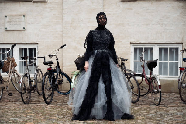 DNK: Street Style - Day 2 - Copenhagen Fashion Week Autumn/Winter 2022