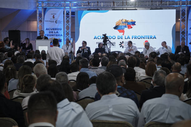 COL: Colombian Ministers Attend A Border Agreement Forum With Venezuelan Officials