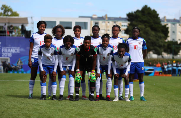 Photos et images de Haiti v Nigeria Group D FIFA U20 Women's World