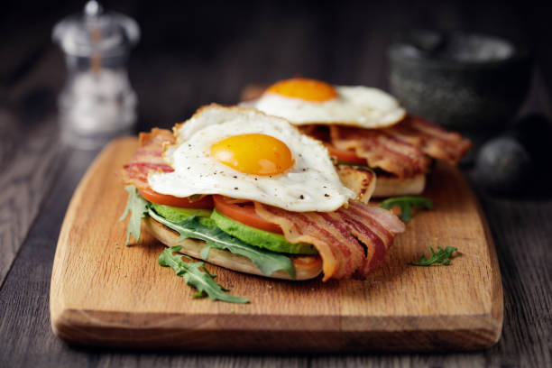 healthy bacon fried egg brunch picture
