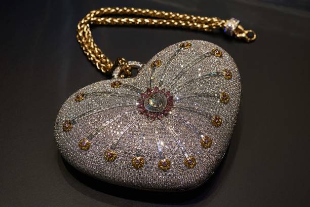 heartshaped handbag the mouawad 1001 nights diamond purse with 4517 picture