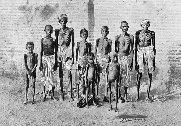 India, views, population: Victims of the great famine of 1899-1902 or 1896/97.