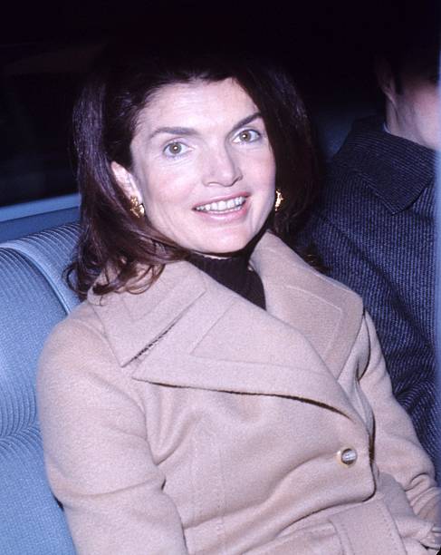 Jackie Onassis vs Ron Galella, Photographer for Harassment Trial ...