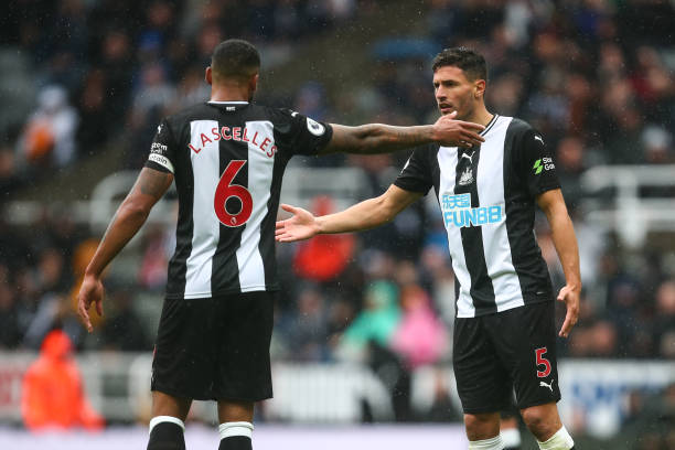 Newcastle United v Arsenal FC - Premier League