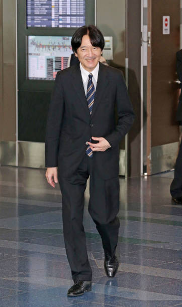 japanese-crown-prince-fumihito-is-pictured-at-tokyos-haneda-airport-picture-id1161850547