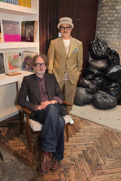 GBR: Jarvis Cocker Previews His Exhibition "Good Pop, Bad Pop" At The Gallery Of Everything