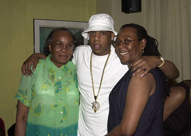 Jay-Z Gives Back to His Community for Mother's Day