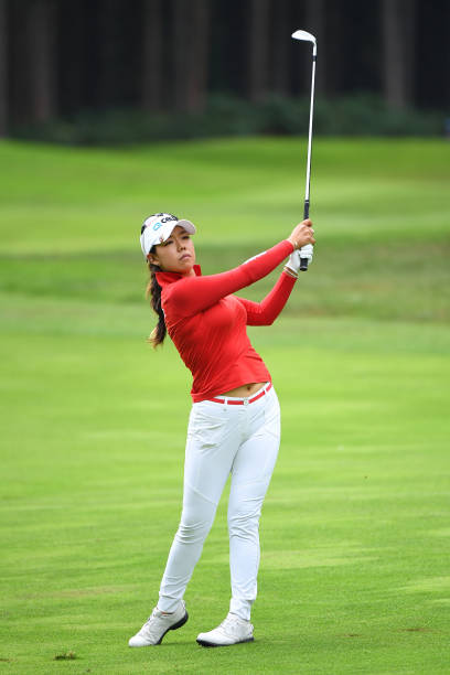 https://media.gettyimages.com/photos/jenny-shin-of-korea-republic-plays-her-second-shot-on-the-5th-hole-picture-id1166034236?k=6&m=1166034236&s=612x612&w=0&h=CNeXUhMRqww2x5HFtGMONmhXDRIXfe3AnbW7xqswKek=