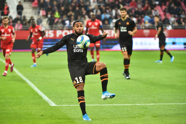 Championnat de France de football LIGUE 1 2018-2019-2020 - Page 28 Jordan-amavi-of-om-during-the-ligue-1-match-between-dijon-and-on-24-picture-id1170789053?k=6&m=1170789053&s=612x612&w=0&h=nCV7Rs7k-omxujwqurQIp5KDW2EImwByhLZi5NkPlN8=