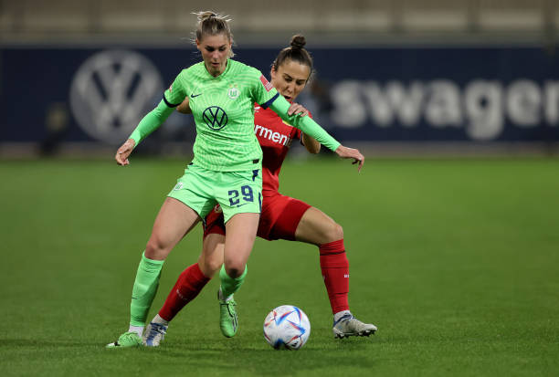 DEU: VfL Wolfsburg v Bayer 04 Leverkusen - FLYERALARM Women's Bundesliga