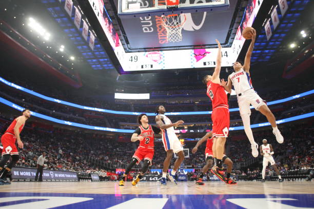 Killian Hayes of the Detroit Pistons shoots the ball during the game against the Chicago Bulls on October 20, 2021 at Little Caesars Arena in...