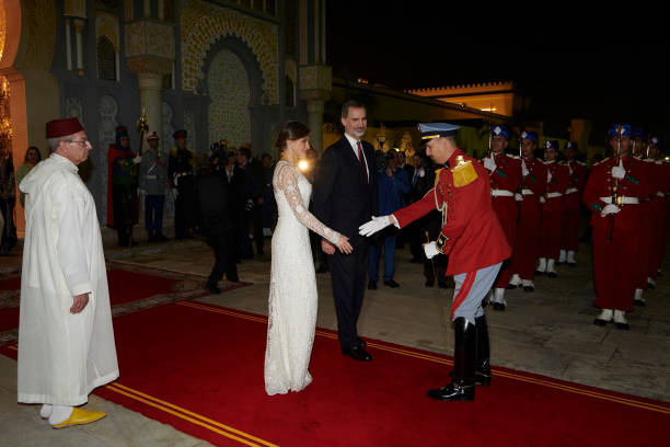 king-felipe-vi-of-spain-and-queen-letizia-of-spain-attend-a-gala-at-picture-id1129462511