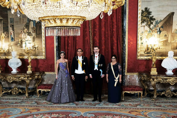 king-felipe-vi-of-spain-and-queen-letizia-of-spain-receive-peruvian-picture-id1132615637