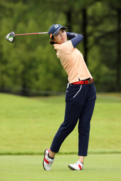 https://media.gettyimages.com/photos/kotone-hori-of-japan-hits-her-tee-shot-on-the-7th-hole-during-the-picture-id1339199894?k=20&m=1339199894&s=612x612&w=0&h=twCqdVG5ZAID7HxUtLT39TPu3OGmcI5cPYaSsN-ENr8=
