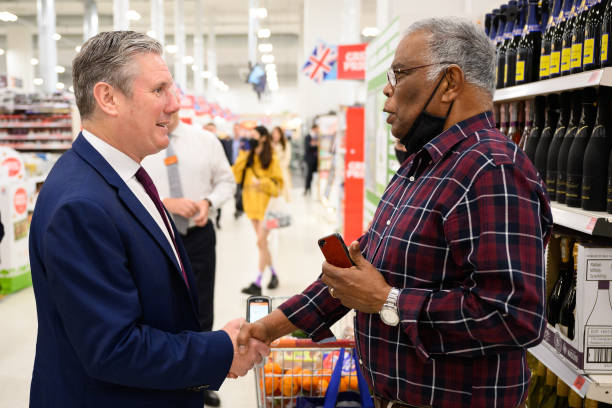 GBR: Keir Starmer Visits Supermarket To Highlight Cost Of Living Concerns