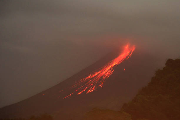 IDN: Effusive Eruption Of Mount Merapi