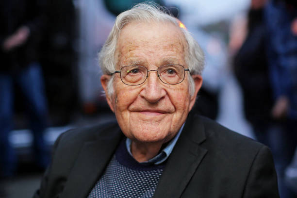 US linguist and political activist Noam Chomsky is pictured during a press conference after visiting former President Luiz Inacio Lula da Silva...