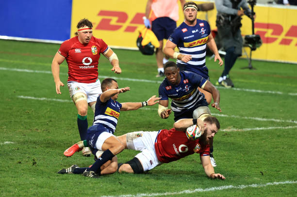 CAPE TOWN, SOUTH AFRICA - JULY 17: Luke Cowan-Dickie of the British & Irish Lions breaks through to score the second try during the match between DHL Stormers and British & Irish Lions at Cape Town Stadium on July 17, 2021 in Cape Town, South Africa. (Photo by David Rogers/Getty Images)