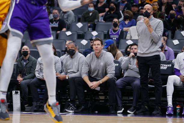 Luke Walton head coach of the Sacramento Kings looks on from the sideline in the fourth quarter against the Utah Jazz at Golden 1 Center on November...