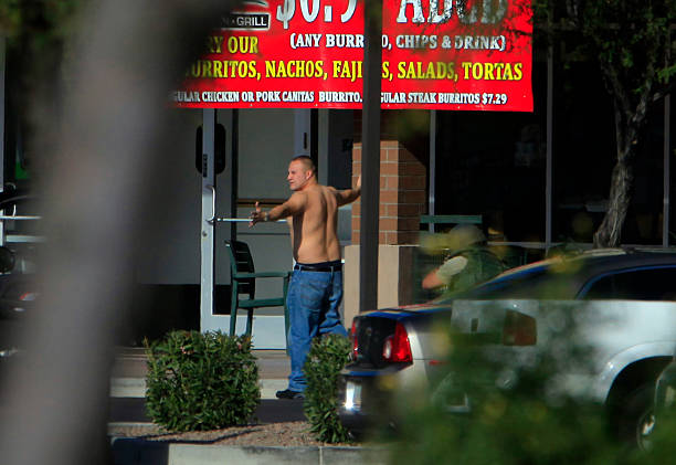 Baja Fresh Hours >> Photos Et Images De Shooting Occurs At Mall In Phoenix Suburb Baja Fresh Hours >> Photos Et Images De Shooting Occurs At Mall In Phoenix Suburb