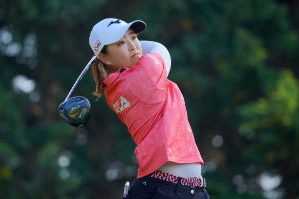 https://media.gettyimages.com/photos/mao-saigo-of-japan-hits-her-tee-shot-on-the-18th-hole-during-the-of-picture-id1330337010?k=6&m=1330337010&s=612x612&w=0&h=ZpAALqi2VzA3ow1vK_iIi30cQYknotX91NuW3y0I-s0=