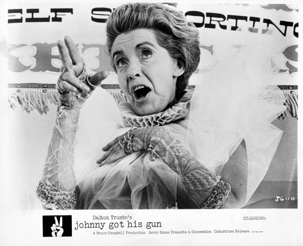 Marsha Hunt in una scena del film "Johnny Got His Gun", 1971.