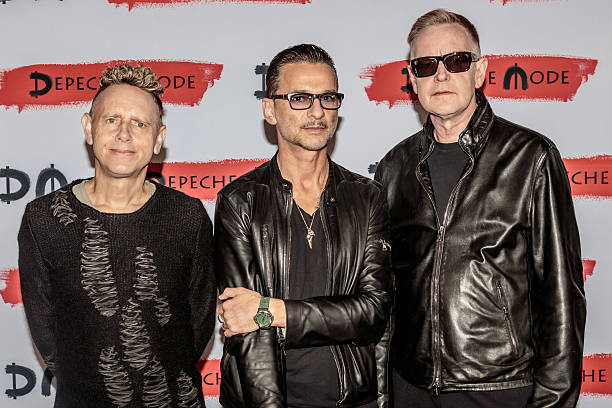 UNS: Andy Fletcher Of Depeche Mode Dies At 60