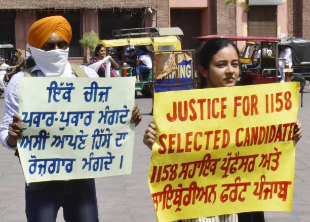 IND: Members Of 1158 Assistant Professor And Librarian Front Punjab Protest Against Punjab Government