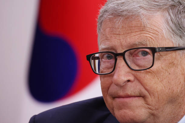 KOR: Bill Gates Visits South Korea