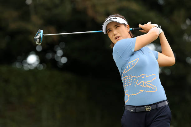 https://media.gettyimages.com/photos/mijeong-jeon-of-south-korea-hits-her-tee-shot-on-the-11th-hole-during-picture-id1346664741?k=20&m=1346664741&s=612x612&w=0&h=ykOXuZfvr13TwzrARAK2nQeOg2KqIMiBOfSnir_60Bg=