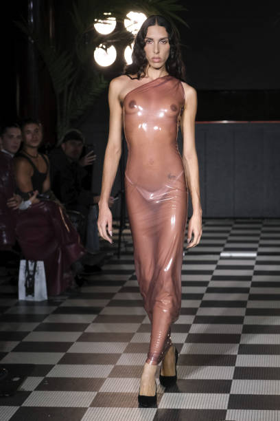 FRA: Avellano : Front Row - Paris Fashion Week - Womenswear Spring/Summer 2023