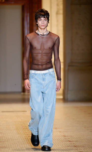 FRA: Wooyoungmi : Runway - Paris Fashion Week - Menswear Spring/Summer 2023