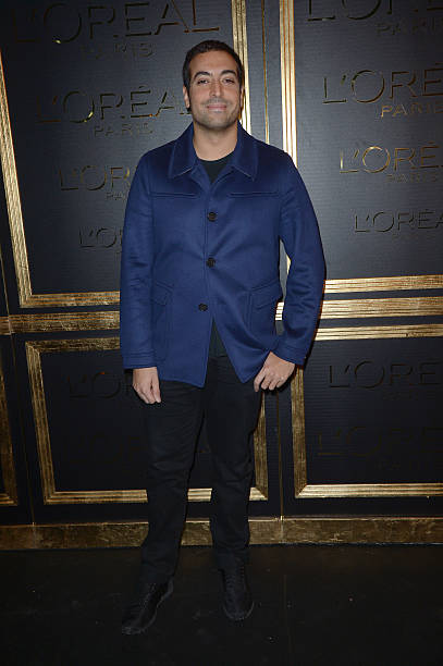 Gold Obsession Party - L'Oreal Paris : Photocall - Paris Fashion Week ...