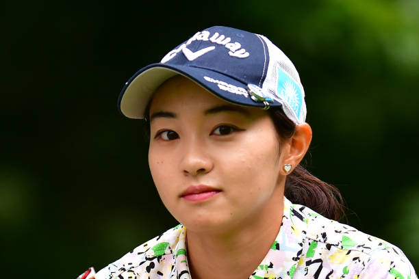 https://media.gettyimages.com/photos/momoka-miura-of-japan-is-seen-on-the-7th-tee-during-the-first-round-picture-id1166935835?k=6&m=1166935835&s=612x612&w=0&h=qFb6MWiAHKu6RK84ODU9sLSKRnZdDyoL3iXwohRh2UY=