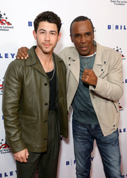 CA: 11th Annual Sugar Ray Leonard Foundation "Big Fighters, Big Cause" Charity Boxing Night - Arrivals