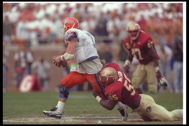 nov-1996-quarterback-danny-wuerffel-of-the-florida-gators-gets-by-picture-id349012