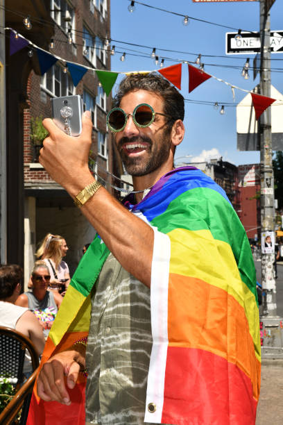 NY: motorola razr Pride Celebration